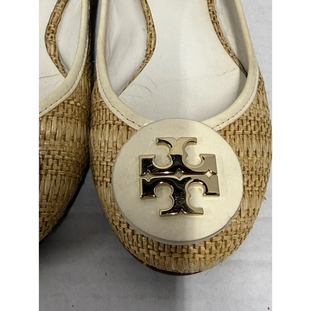 Tory Burch Raffia Ballet Flats Size 6 Gold‎ Logo Medallion Slip On
